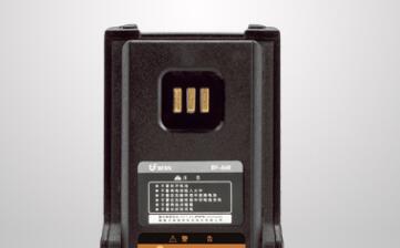 如何給對講機(jī)充電？