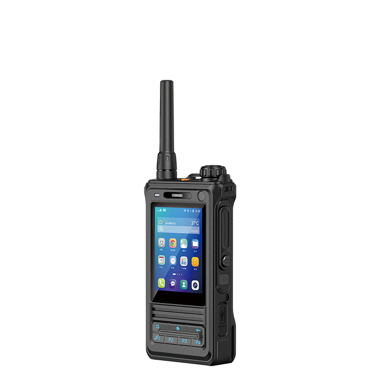 4G、5G大屏智能公網對講機的快充充電器對對講機電池的影響